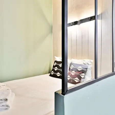 Apartment Style Industriel Au Coeur Du Sentier - V